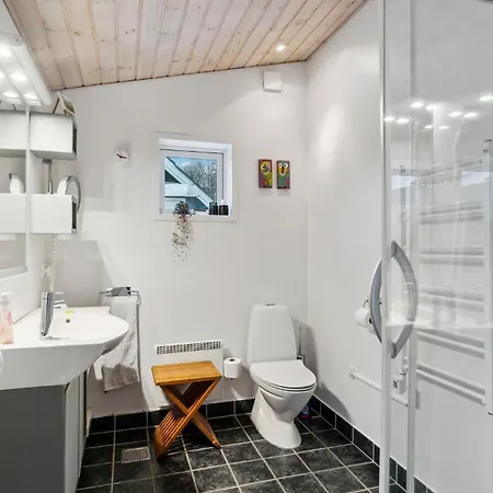 2 Bedroom Cozy In 度假居 *